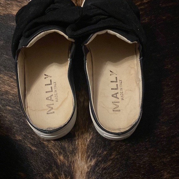 Mally size 38 worn good condition espadrilles slides made in Italy